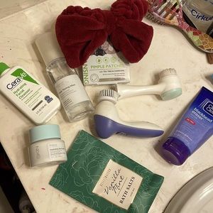 unused products, face toning mist, and skin care items (plus guasa and roller)❤️